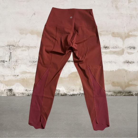 Lululemon Wunder Under Crop High-Rise Roll Down Scallop Full-On Luxtreme Size 6 - Picture 4 of 5